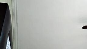 Bold Fucking Session in Hidden Cam Motel with Amateur Milf Lover