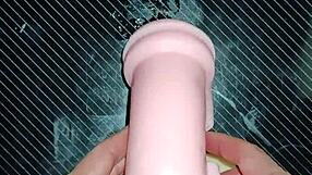 Trio with kissy and dolly in homemade video from mouth to vagina