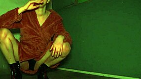 smoke and spit in high heels 😈