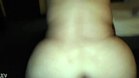 गॉर्डिता कुलोना झुककर हॉट फकिंग फील करती