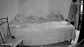 मेरी रंडी बीवी के साथ छुपी कैमरा, पड़ोसी के साथ पार्ट 4