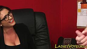 सीएफएनएम डोमिना ऑफिस में