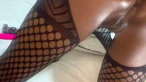 Solo girl uses massive vibrator and can't stop