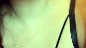 हॉट बड़ी गांड वाली द्वारा गाइडेड जर्क ऑफ