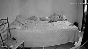 मेरी रंडी बीवी के साथ छुपी कैमरा, पड़ोसी के साथ पार्ट 4