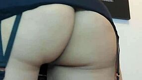 हॉट बड़ी गांड वाली द्वारा गाइडेड जर्क ऑफ