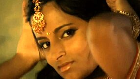 Queen of bath sheeba nude undressing and dancing erotically