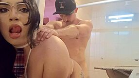 I feel intense pleasure with morena lovateli and saymon fitness in swing house bedroom