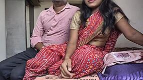 गॉर्जियस बूब्स नेबर्स वाइफ कंट्रोल से बाहर एक्सएक्सएक्स लंड?