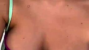 gostosa with bouncing pussy in teen action 😍