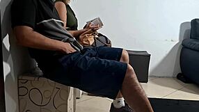 डेंटिस्ट की वेटिंग रूम में लंड फ्लैश और उसने उसे ग्रोप किया