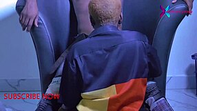 visitor encourages subscription to red sheer channel