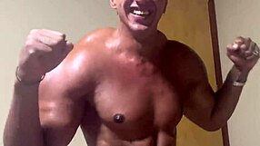 Beautiful African Latina Teen Presents Her Tight Pussy on Buzios Beach