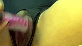 Teen 18+ offers natural tits and ass for first anal masturbation
