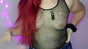 Pretty dominatrix gives jerk off instructions in financial roleplay