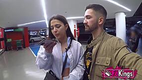 Madrid tourist Nuria Millan public mein doggystyle nailed