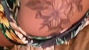 Com tesão e sozinha, exploring masturbation desires