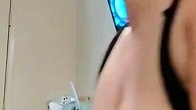 Wife Sloppy Bj On Knees Close Up?