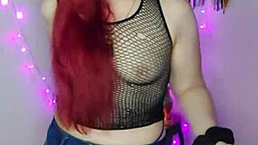 Pretty dominatrix gives jerk off instructions in financial roleplay