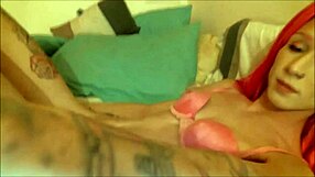 Horny Redhead Teen Shemale Orgasms On Big Cock For Viewers.