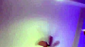 Bercinta Dengan Kakak Ipar Cantik Pantat Mulus?