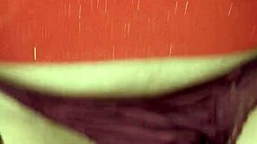 Dandole rico a mi esposa con su tanguita a un lado despues de una fiesta