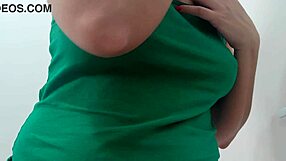 Arrume-Se Comigo Para Iniciar Um Show Ao Vivo