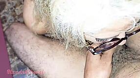 young stud fucks me sideways and cums in mouth 😈