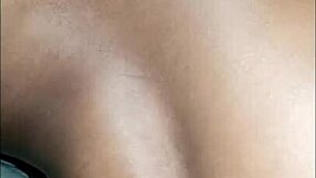 com a cunhadinha no sofa da sala, ela teve orgasmo