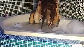 vivi guedez at the motel gettin up to all sorts of mischief... ridin rough and lickin wild