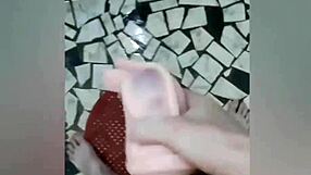 Uma prévia do vídeo com meu objeto sexual