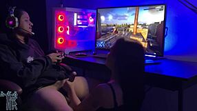 hey guys, my wife is competing against marvel spider-man 2 in this fun game challenge with subtitles in spanish 😂🕷️