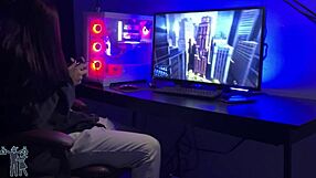 hey guys, my wife is competing against marvel spider-man 2 in this fun game challenge with subtitles in spanish 😂🕷️