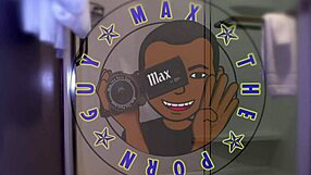 ओह वाह, सेक्सी ब्लोंड एलेक्सिस एंड्रयूज ने गले तक ब्लोजॉब देकर हर जगह कम उछाल दिया