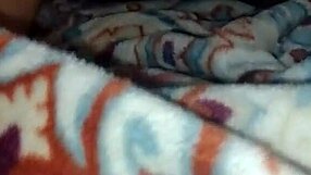 Digging Deep In That Pussy