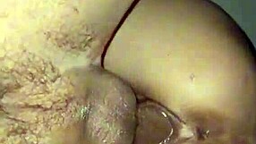 This young teen shows off her tight little ass in an amateur clip that builds up slowly to full exposure.