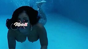 Lesbian Dildo Fucking Action With Hot Janessa Jordan