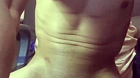 I'm the black bodybuilder stripping solo with clothes ripped in homemade fun. 💪🖤