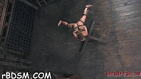 ये कमाल की रेडहेड हॉटी नंगी होकर टॉय से मुठ मारती कैम पर देखने को तैयार?