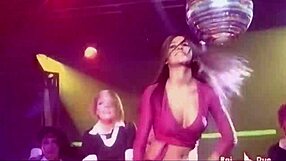 Giorgia Palmas Performs Dance On CDLive