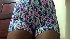 jéssica de 19 aninhos mostrando a bucetinha para o namorado