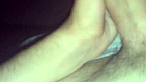 i can't believe how enormous and gigantic this veiny pau is it just keeps growing