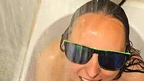 hot wife gives steamy bath blowjob and handjob with fiery nails