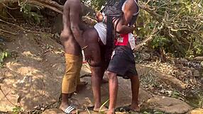 फुलानी को रिवरसाइड पर साइडवेज फकिंग करते हुए लगभग पकड़ा गया, बिग ब्लैक कॉक के साथ