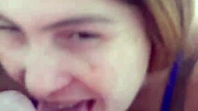 depois que a ruiva safada me contou tudo que ela tem vontade lambuzei a cara dela de porra