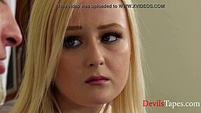 Teen nympho Natalia Queen craves monster cock just like her mom in hardcore riding