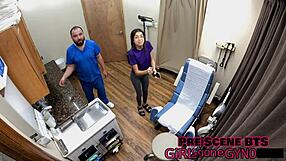 Aria Nicole subtly explores her tight asshole with fingers and gloves in latex. Glasses on, she spreads wide backstage for gaping views.