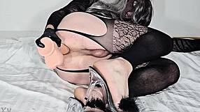 adina125ml boldly dives into anal play with dildo and heels while resting