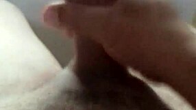 me masturbo intensamente y lanzo lechita caliente para todas las que quieran probar