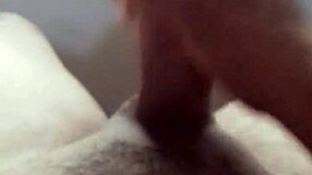 me masturbo intensamente y lanzo lechita caliente para todas las que quieran probar